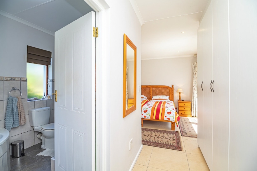 3 Bedroom Property for Sale in The Island Western Cape